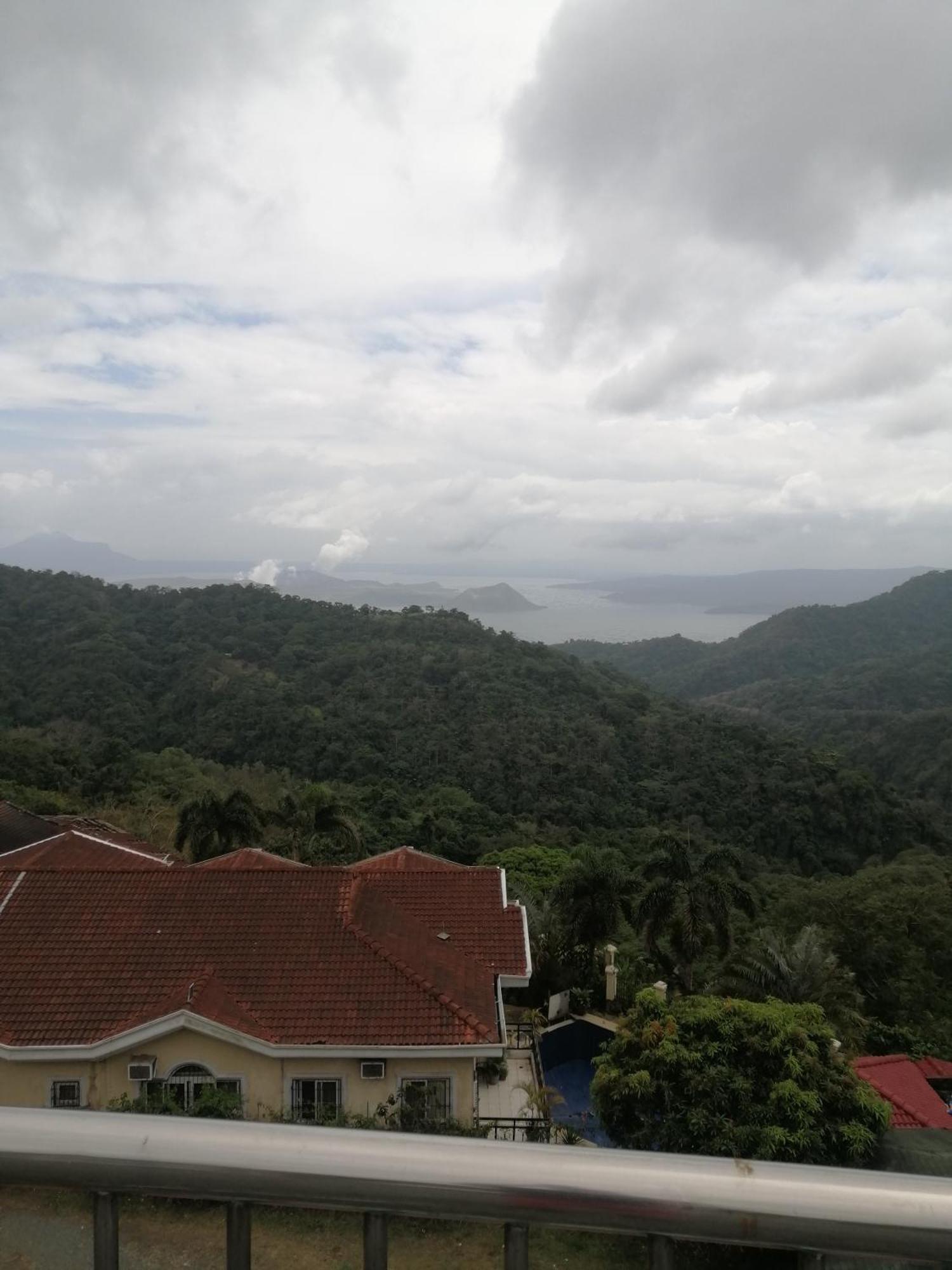 Sang Yoo Mountain View Tagaytay Bed And Breakfast - Taal Lake View Тагайтай Экстерьер фото